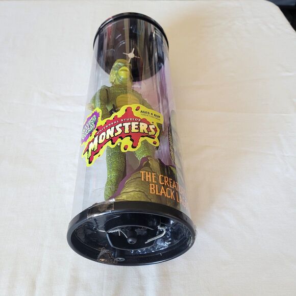 Vintage 1998 Creature from the Black Lagoon Figure – New in Package - Picture 7 of 16